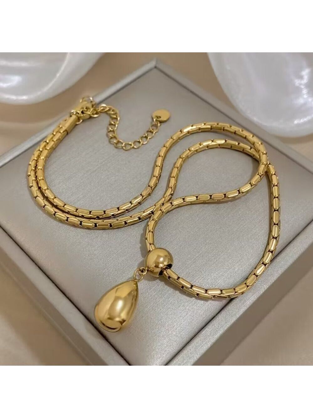 Water Drop Pendant Necklace Made of 304 Stainless Steel with a Golden Chain